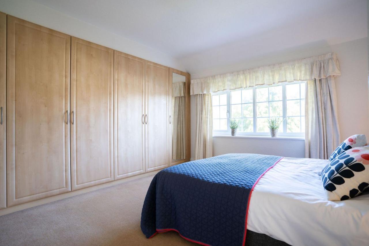 Beautiful Detached Home In Quaint Village Setting Wetherby Bagian luar foto